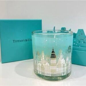 Tiffany & Co. Blue Cityscape Candle GWP VIP NIB Sealed Cedar Scent